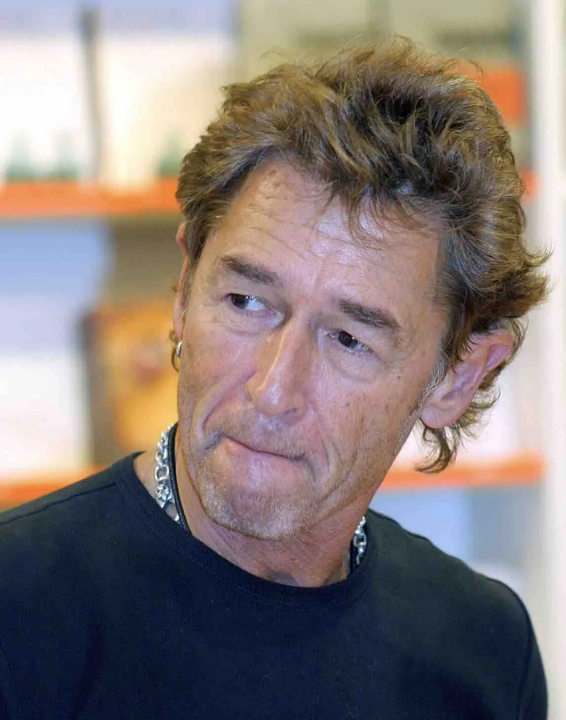 Das Buch „Weltordnung im Wandel“ wird empfohlen von Peter Maffay